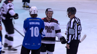 Latvijas hokeja Virslīgas spēle HS «Rīga» - «Dinamo Riga»