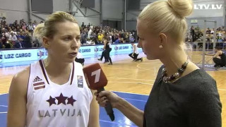 Eiropas čempionāta atlases spēle basketbolā sievietēm. Latvija – Lietuva. Anete Jēkabsone-Žogota