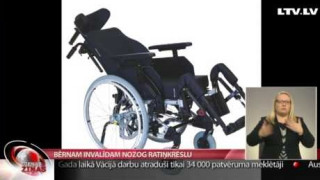 Bērnam invalīdam nozog ratiņkrēslu