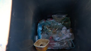 Lauku ļaudis neizpratnē - atkritumus izved tik bieži, ka nespēj tos saražot!