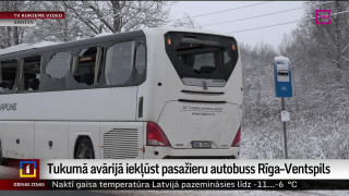Tukumā avārijā iekļūst pasažieru autobuss Rīga–Ventspils