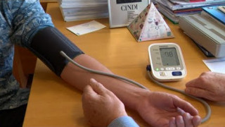 Vai aptiekā asinsspiedienu var izmērīt bez maksas un, vai to dara pareizi?