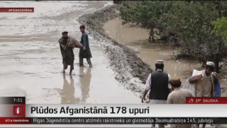 Plūdos Afganistānā 178 upuri