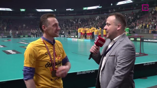 Latvijas florbola čempionāta fināls "Talsu NSS/Krauzers" - FS "Masters/Ulbroka". Intervija ar Andri Pīlupu pēc spēles