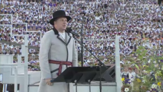 Latvijas Valsts prezidenta Raimonda Vējoņa uzruna simtgades Dziesmu svētkos