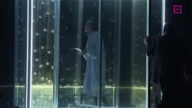 "Kultūrdeva" ieskatās Viestura Kairiša izrādē "Spīdolas nakts" Dailes teātrī