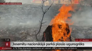 Josemitu nacionālājā parkā plosās ugunsgrēks