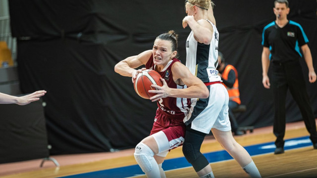 Pārbaudes spēle basketbolā sievietēm. Latvija – Slovākija. “Rozā lentītes” spēle. Tiešraide