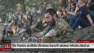 No frontes atvilktie Ukrainas karavīri atceras kritušos biedrus