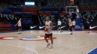 Latvijas basketbola izlase aizvadījusi pirmo treniņu Džakartā