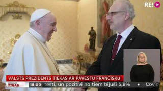 Valsts prezidents tiekas ar pāvestu Francisku