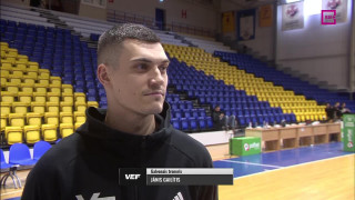 Latvijas-Igaunijas basketbola līgas spēle BK «Ventspils» - «VEF Rīga». Intervija ar Dāvi Čoderu pirms spēles