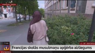 Francijas skolās aizliedz musulmaņu tradicionālās kleitas