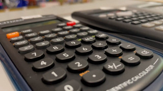 Kāpēc 9.klases skolēniem eksāmena dēļ jāiegādājas zinātniskais kalkulators?