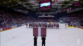Pasaules hokeja čempionāta spēle Latvija - Francija. Skan Latvijas himna pēc uzvaras