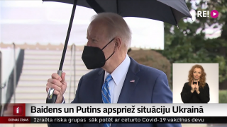 Baidens un Putins apspriež situāciju Ukrainā