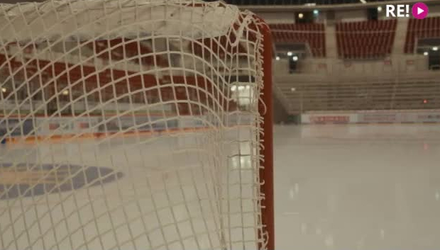 Uzbrucējs Rihards Bukarts: Vācijas līgā par hokejistiem ļoti rūpējas