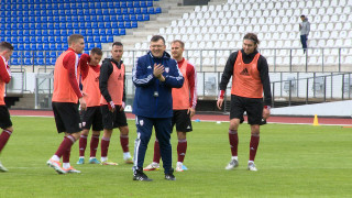 Latvijas futbola izlase aizvada treniņu