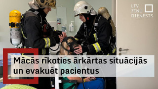 Stradiņa slimnīcā mācās rīkoties ārkārtas situācijās un evakuēt pacientus