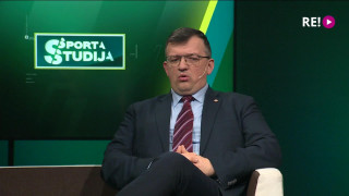 Izlases treneris Kazakevičs: Latvijas futbolam vēl vajadzīgs laiks, lai pa īstam nostātos uz kājām