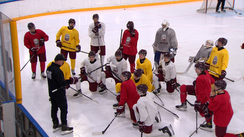 Det latviske U20-hockeylaget begynte å forberede seg til verdensmesterskapet i elitegruppen / 11.12.2023 / Record / REplay.lv