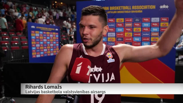 Latvijas basketbolistu pēcspēles intervija