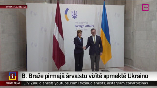 B. Braže pirmajā ārvalstu vizītē apmeklē Ukrainu