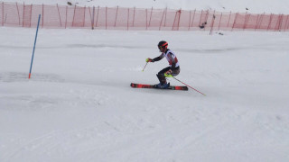 Latvijas labākais kalnu slēpotājs Miks Zvejnieks nodrošina iespēju startēt PK posmos slaloma disciplīnā