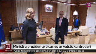 Ministru prezidente tikusies ar valsts kontrolieri