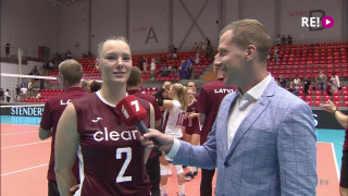Latvija - Dānija. Eiropas volejbola čempionāta sievietēm kvalifikācijas spēle. Intervija ar Lāsmu Ozolu