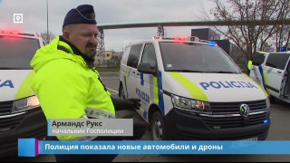Полиция показала новые автомобили и дроны