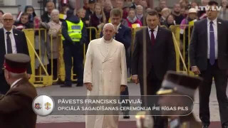 Pāvests Francisks Latvijā. Oficiālā sagaidīšanas ceremonija pie Rīgas pils. Momenti