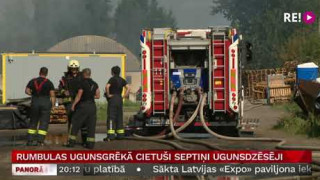 Rumbulas ugunsgrēkā cietuši septiņi ugunsdzēsēji