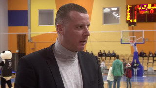 Latvijas-Igaunijas basketbola līgas spēle «VEF Rīga» - «Parnu Sadam». Intervija ar Gati Jahoviču