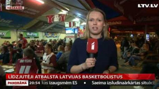Līdzjutēji atbalsta Latvijas basketbolistus