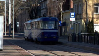 Kāpēc 5. tramvaja maršrutā pasažieri joprojām nav redzējuši nevienu jauno tramvaju?