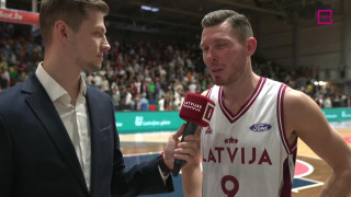 Pārbaudes spēle basketbolā Latvija - Zviedrija. Intervija ar Dairi Bertānu