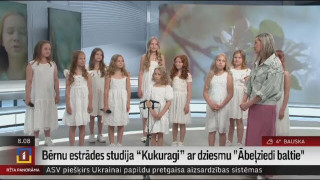 Bērnu estrādes studija “Kukuragi” ar dziesmu «Ābeļziedi baltie»