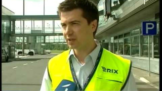 airBaltic plāno vērsties tiesā pret lidostu «Rīga»