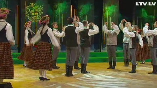 Dalībnieku priekšnesumi: Rasa Bugavičute un tautas deju kolektīvs «Vainags»