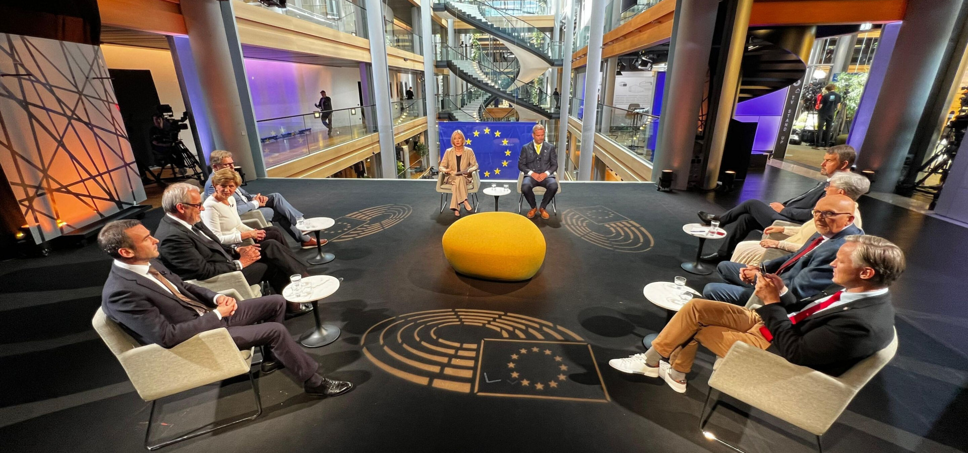 Izvēlies nākotni. Eiropas Parlamentā ievēlēto Latvijas deputātu diskusija Strasbūrā