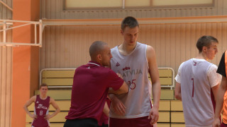 Latvijas U - 19 basketbola izlase