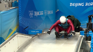 Latvijas kamaniņu braucēji Pekinas Olimpiskajā trasē
