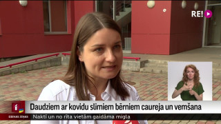 Daudziem ar kovidu slimiem bērniem caureja un vemšana