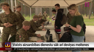 Valsts aizsardzības dienestu sāk arī deviņas meitenes