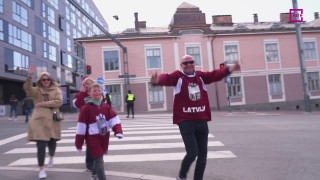 Pasaules hokeja čempionāta pusfināls Kanāda - Latvija. Tamperē pulcējas Latvijas fani