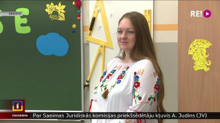 Ukrainas bērnu vecāki norāda uz problēmām skolās