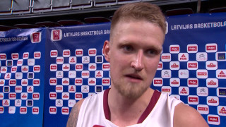 Pēcspēles intervija ar Latvijas basketbola izlases spēlētāju Aigaru Šķēli
