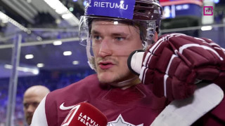 Pasaules hokeja čempionāta spēle Latvija - Zviedrija. Intervija ar Eduardu Tralmaku pēc 1. trešdaļas