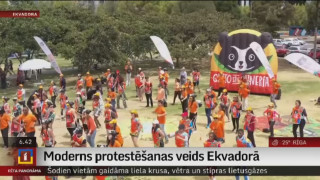 Ekvadoras iedzīvotāji protestē ar "TikTok" deju